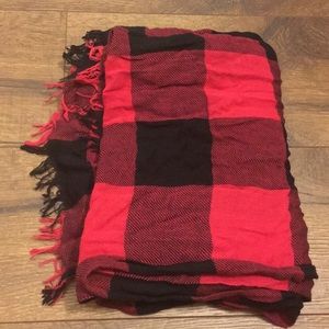 Plaid blanket scarf
